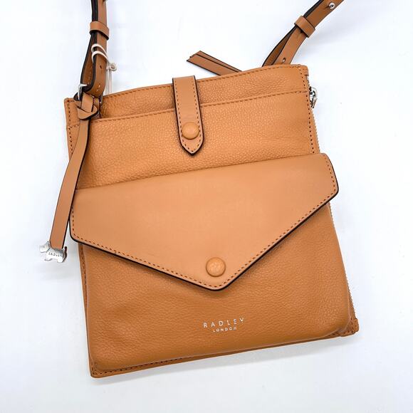 RADLEY LONDON Wilton Way Crossbody Tan Leather Slim Tab Travel Pockets NEW - Picture 2 of 16